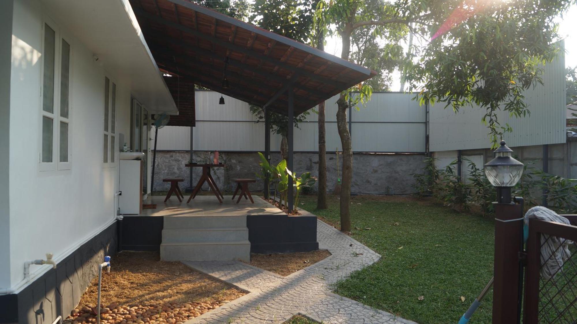 Blue Lake Villa Kollam Exteriér fotografie